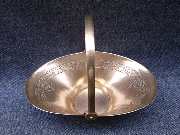 Oval shaped Antique Brass Flower Basket - Top View.