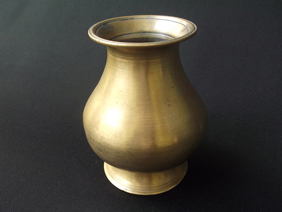 Top-view of Antique Brass Drinking Pot. Size: Height 5”, Width at Bottom 3.2” Diameter, Width at the Belly 4.5” Diameter and Width at the Mouth 3.0” Diameter.