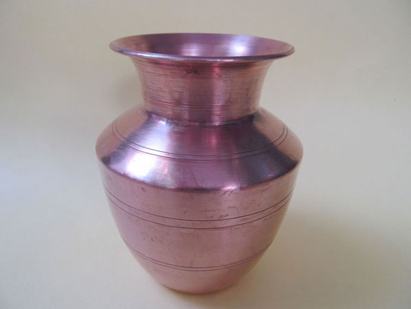  Copper Iyengar Chombu.